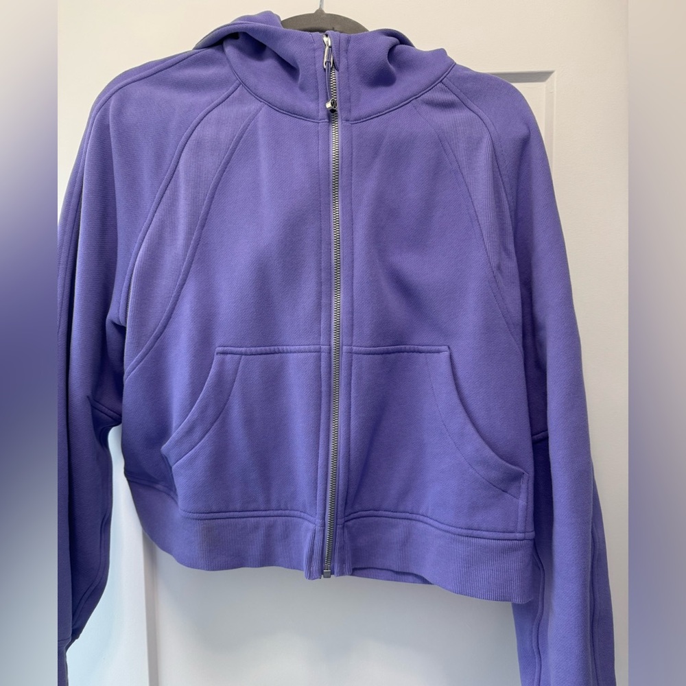 EUC Lululemon sweatshirt M/L